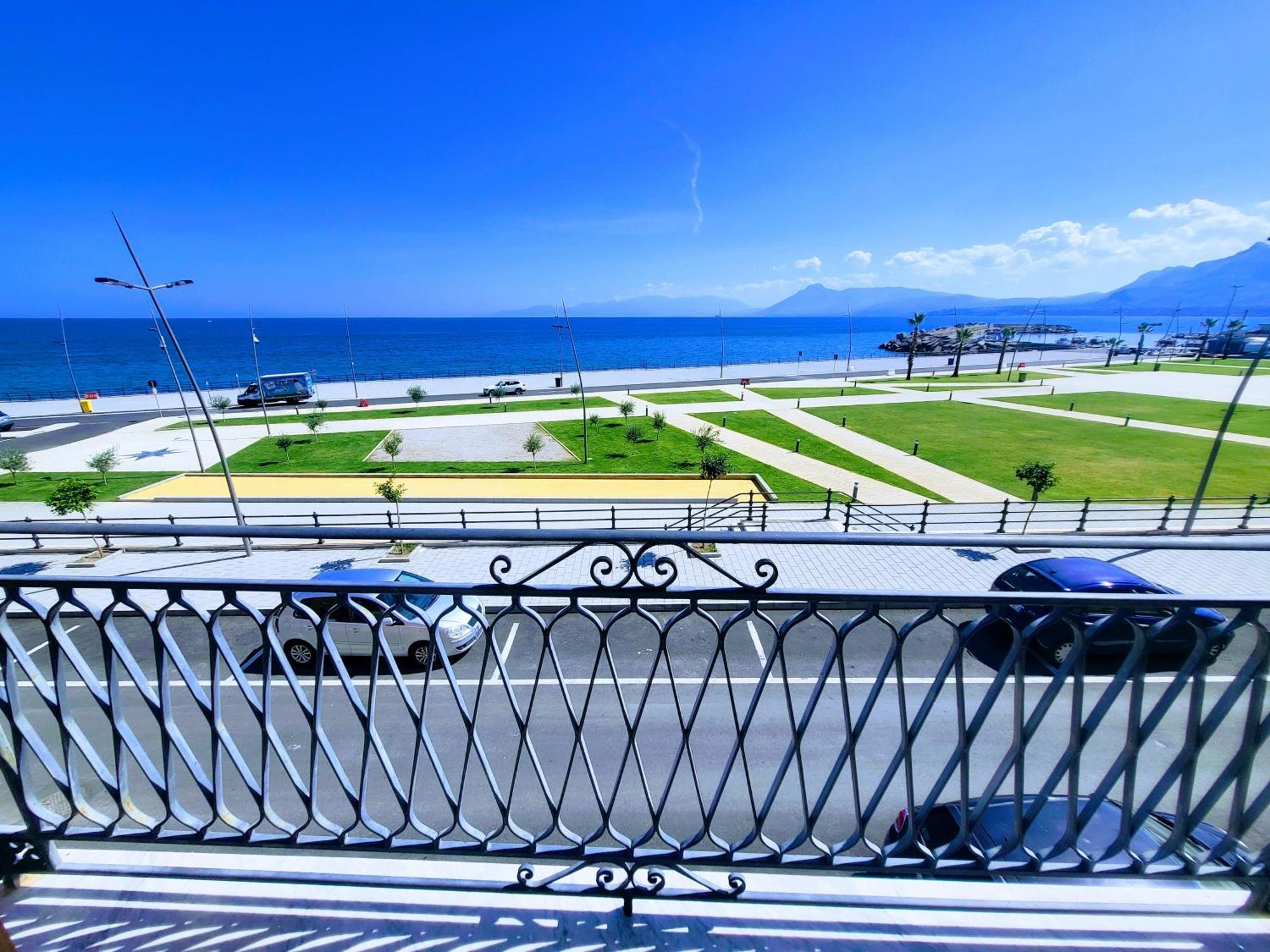 Seafront House Gabbiano Azzurro Santa Flavia Exterior foto