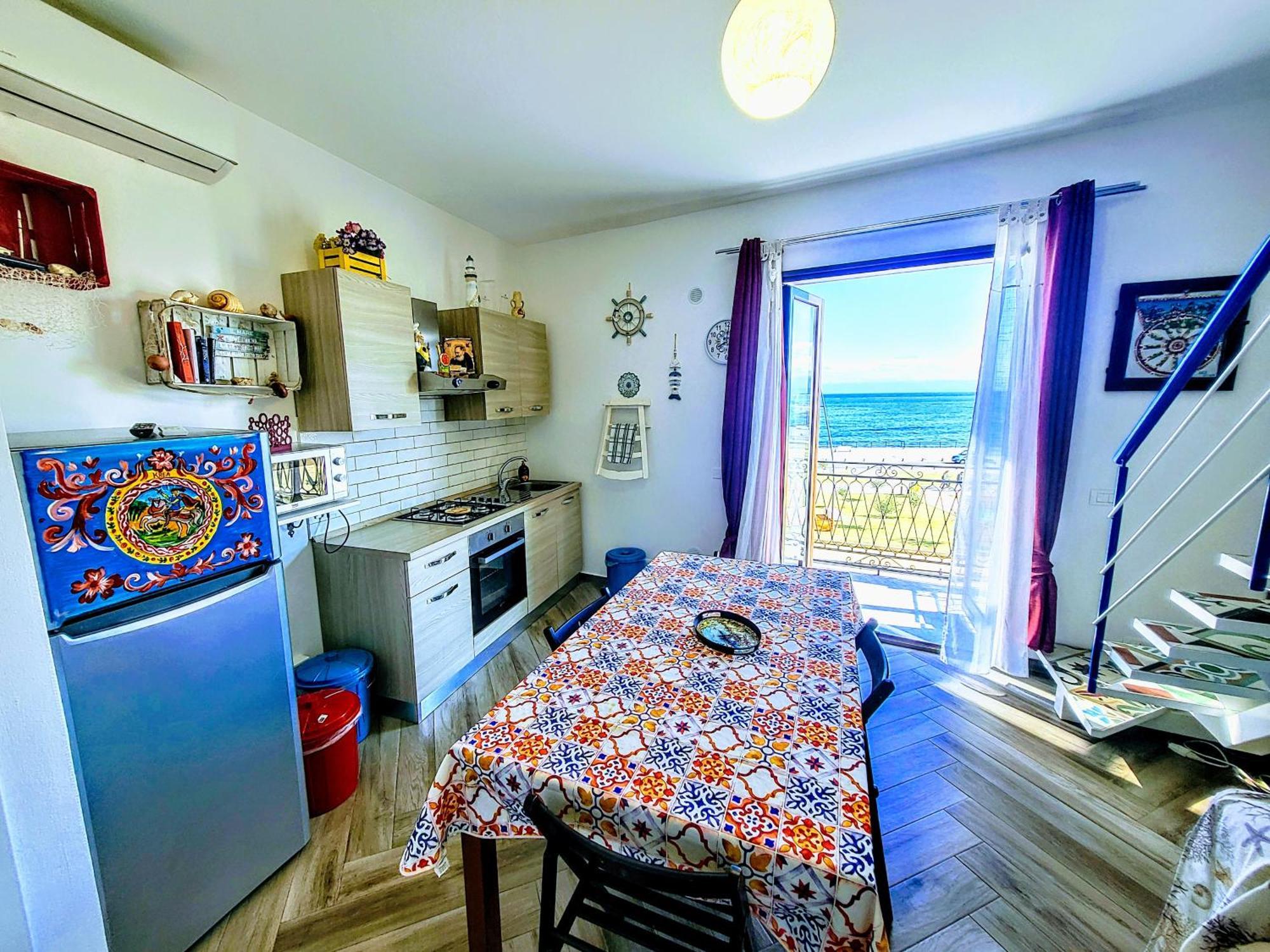 Seafront House Gabbiano Azzurro Santa Flavia Exterior foto